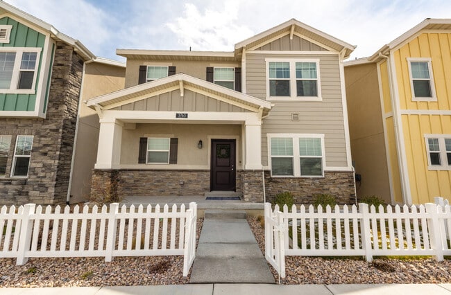 3763 W Drexler Dr in Lehi, UT - Building Photo - Building Photo