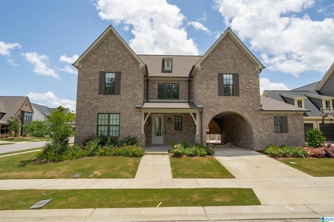 property at 1032 Clifton Rd