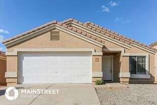 9016 W Pinchot Ave in Phoenix, AZ - Building Photo