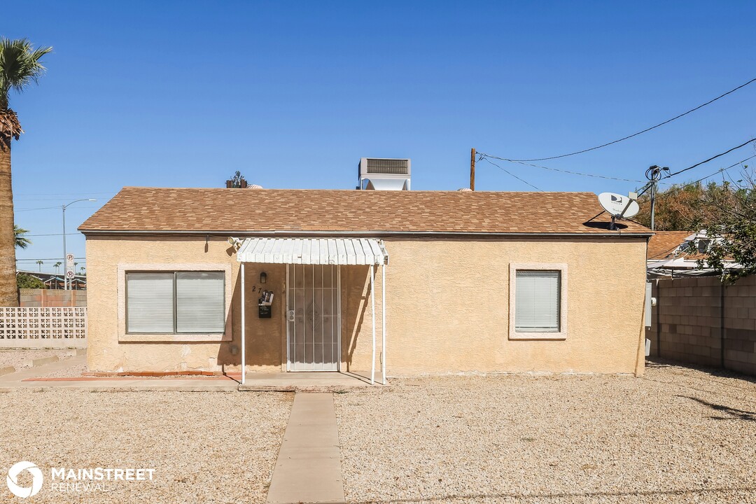 2702 E Brill St in Phoenix, AZ - Building Photo