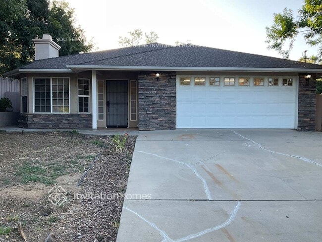 property at 1315 E Mission Rd