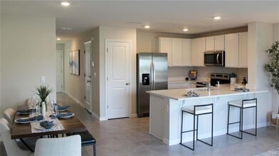 8412 Gower Trl in Wildwood, FL - Building Photo - Building Photo
