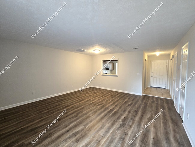 1036 Thornwoode Ln in Stone Mountain, GA - Building Photo - Building Photo