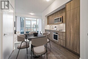 15 Richardson St in Toronto, ON - Building Photo