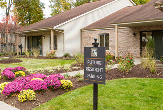 The Retreat Apartment Homes in Elkhart, IN - Building Photo - Building Photo