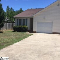 101 Luther Dr in Greenville, SC - Building Photo
