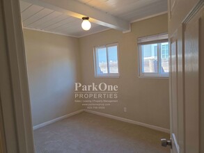 2068 Highland Dr in Concord, CA - Building Photo - Building Photo