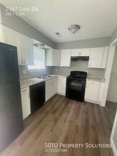 2567 Lisa Dr in Cape Girardeau, MO - Foto de edificio - Building Photo