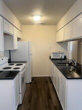 534 Canary Ln in Red Oak, TX - Building Photo - Building Photo