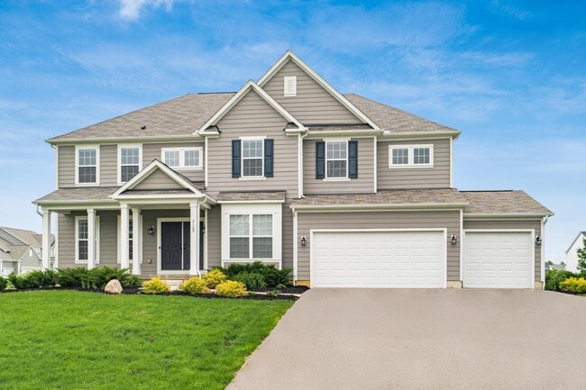 property at 3189 Glenmead Dr