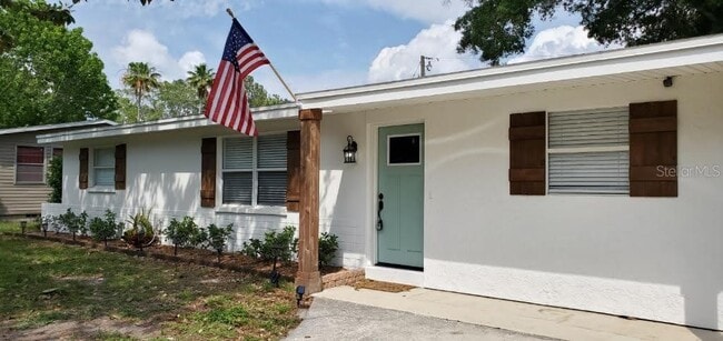property at 1639 St Catherine Dr W