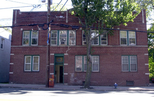 409-411 Main St Apartments