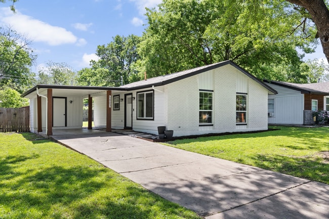 5803 Blythewood Dr in Austin, TX - Building Photo - Building Photo