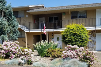 The Franklin in Beaverton, OR - Foto de edificio - Building Photo