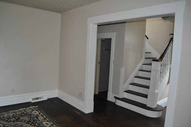 608 Grant Ave, Unit 1