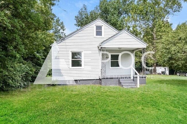 1219 Valley View St in Greensboro, NC - Building Photo - Building Photo