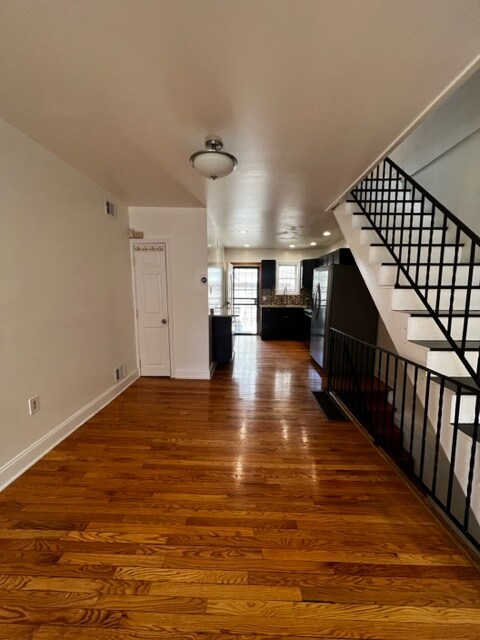 1650 S Bailey St Photo