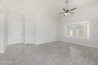 1813 E Grandview Rd in Phoenix, AZ - Building Photo - Building Photo