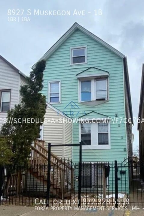 8927 S Muskegon Ave in Chicago, IL - Building Photo