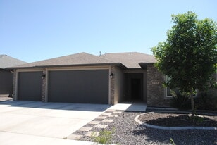 454 Lewis St in Grand Junction, CO - Building Photo