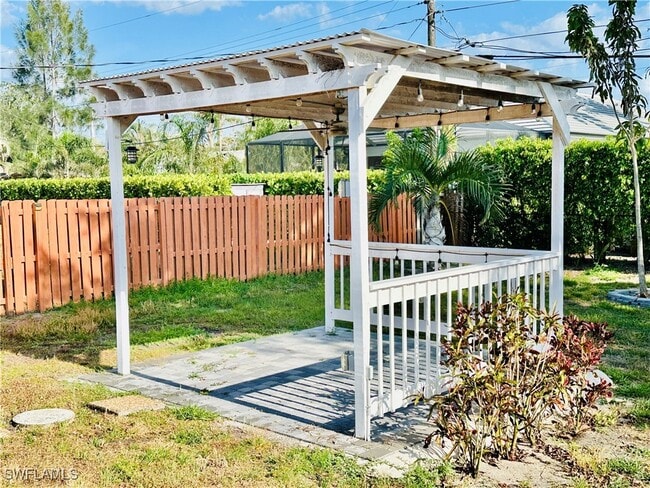 property at 812 92nd Ave N