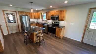 438 Ritchey Blvd in Penn Yan, NY - Building Photo - Building Photo