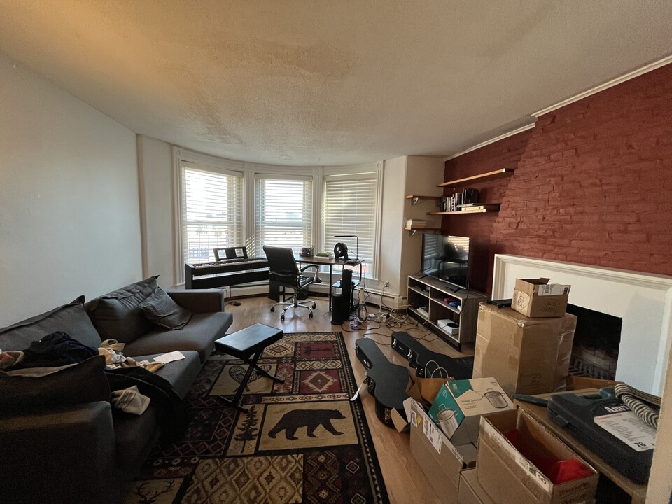 32 Saint Stephen St, Unit 9 in Boston, MA - Building Photo