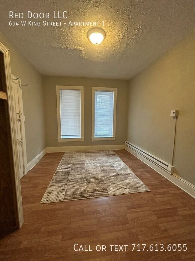 654 W King St in York, PA - Building Photo - Building Photo