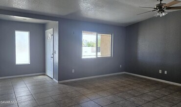 10648 Peach Ave in California City, CA - Building Photo - Building Photo