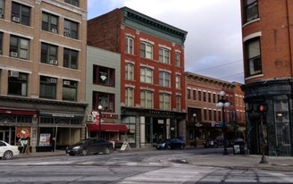 Tuttle Block in Rutland, VT - Building Photo