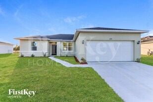 3190 Halsey Ave SE in Palm Bay, FL - Building Photo