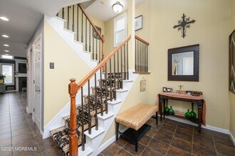 106 Marina Bay Ct in Highlands, NJ - Building Photo - Building Photo