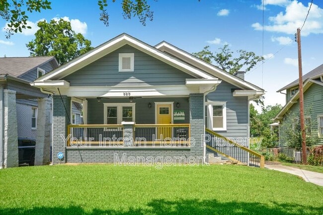 property at 959 Dill Ave SW