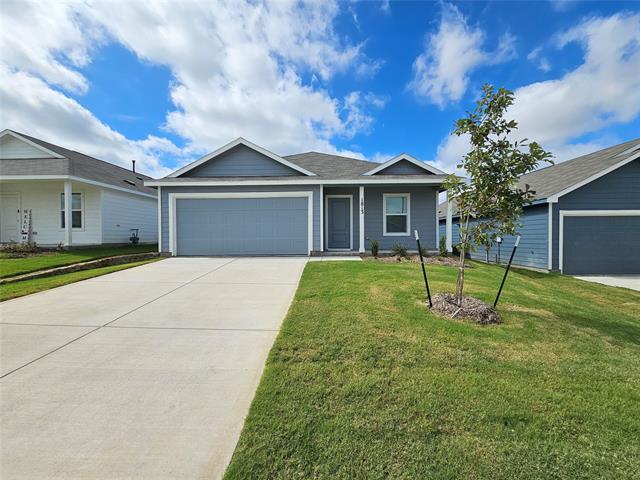 1813 Equine Retreat Wy in Crandall, TX - Building Photo