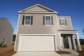 102 Painted Lady Loop in Bloomingdale, GA - Foto de edificio - Building Photo