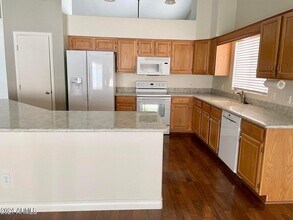 4219 W Misty Willow Ln in Glendale, AZ - Building Photo - Building Photo