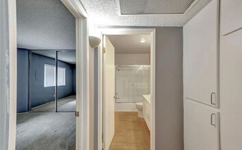 3530 Elm Ave in Long Beach, CA - Building Photo - Building Photo