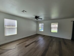 4448 W Rialto Ave in Visalia, CA - Building Photo - Building Photo