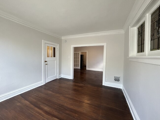4607 Shenandoah Ave, Unit 1E