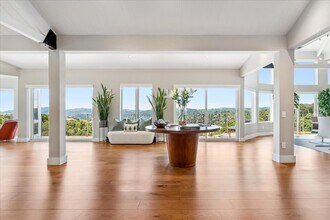 34 Fairview Ave in Corte Madera, CA - Building Photo - Building Photo