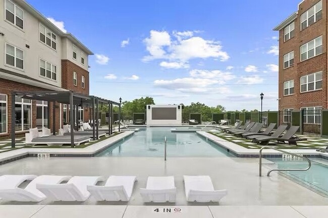 680 6th Ave NE in Tuscaloosa, AL - Building Photo - Building Photo