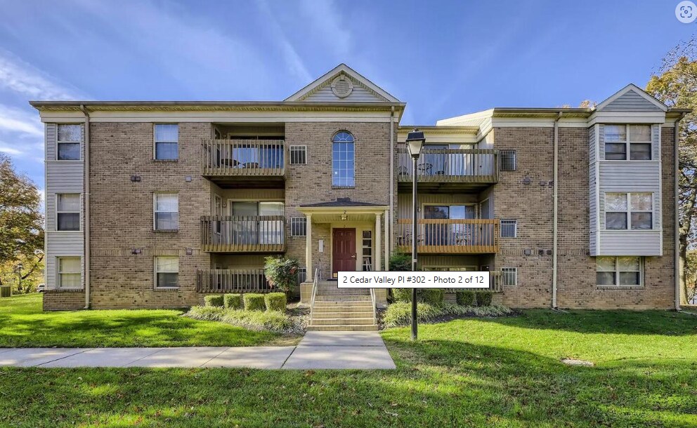 2 Cedar Valley Pl in Essex, MD - Foto de edificio