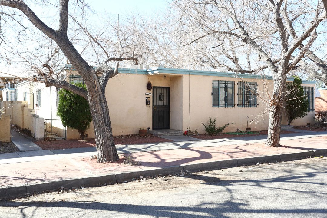 1114 Gold Ave SW in Albuquerque, NM - Building Photo