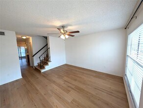 6740 121st Ave in Largo, FL - Building Photo - Building Photo