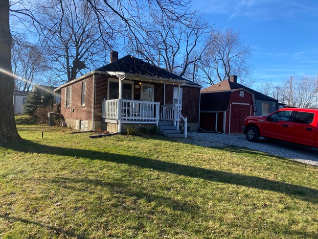 property at 1237 E Pleasant Run Pkwy S Dr