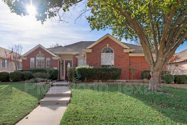 property at 10417 Camelot Dr