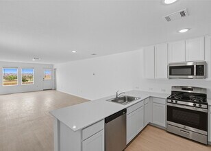 3323 Hilts Trl in New Braunfels, TX - Building Photo - Building Photo