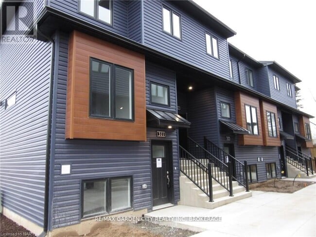 property at 781-781 Clare Ave