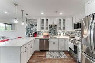 317 America in Newport, RI - Building Photo - Building Photo