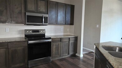 9721 Grosbeak Ln in Magnolia, TX - Building Photo - Building Photo